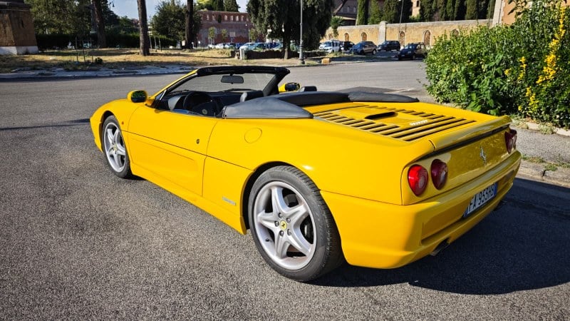 1995 Giallo Spider Manual 2.7 - photo 3