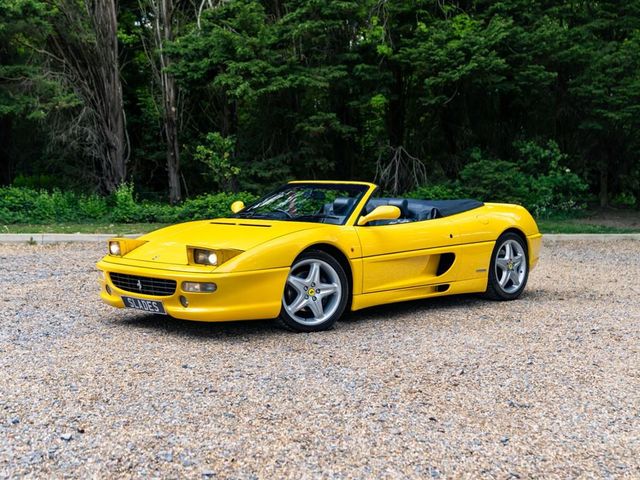 1997 Giallo Spider Manual - photo 3