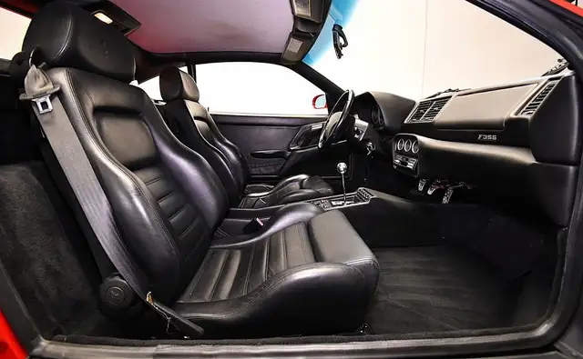 1996 Rosso Berlinetta Manual - photo 2