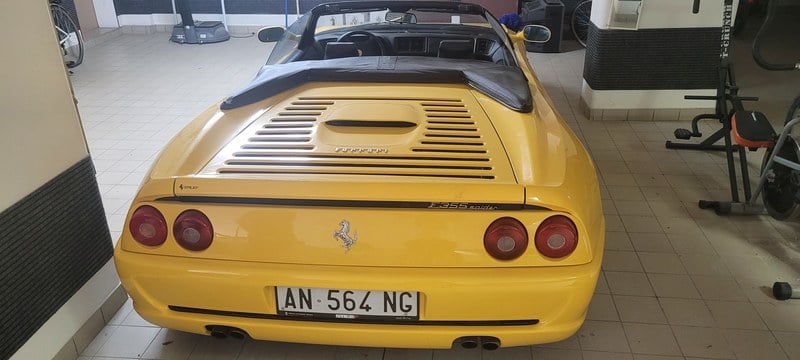 1997 Giallo Spider Manual - photo 3