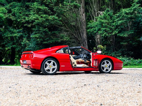 1995 Rosso GTS Manual 2.7 — photo 3