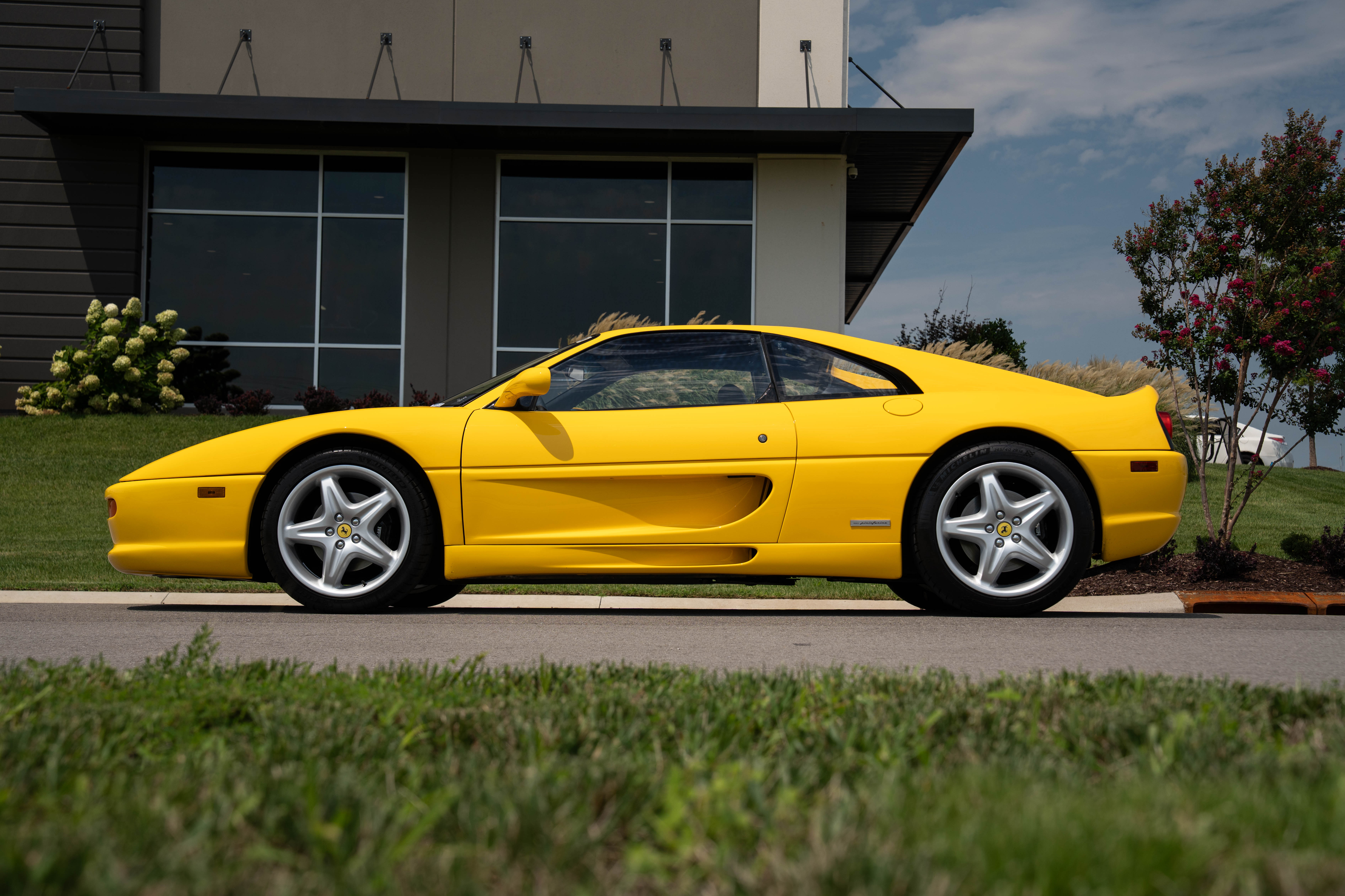1996 Giallo Berlinetta Manual - photo 2