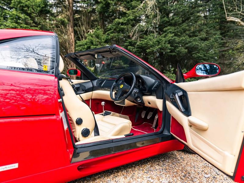 1995 Rosso GTS Manual 2.7 — photo 2